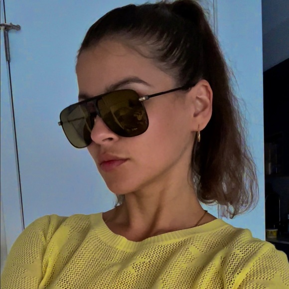 ✨JIMMY CHOO SUNGLASSES 🕶 - Picture 6 of 8